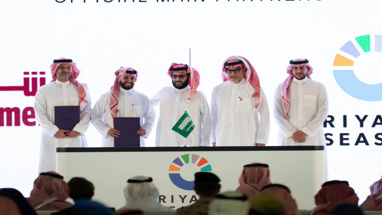 شاورمر تحتفل بيوبيلها الفضي بشراكة ضخمة ورئيسية مع موسم الرياض 2025